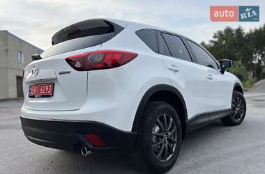 Позашляховик / Кросовер Mazda CX-5 2015 в 