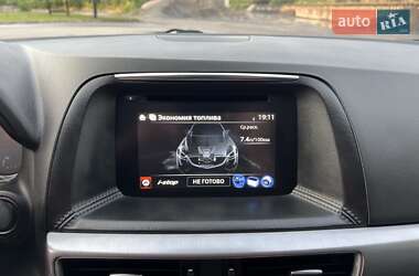 Позашляховик / Кросовер Mazda CX-5 2015 в 