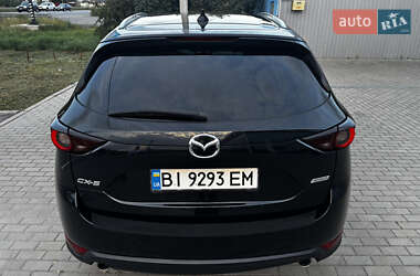 Внедорожник / Кроссовер Mazda CX-5 2017 в 