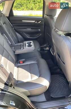 Позашляховик / Кросовер Mazda CX-5 2024 в 