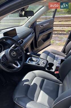 Позашляховик / Кросовер Mazda CX-5 2024 в 