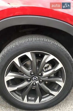 Внедорожник / Кроссовер Mazda CX-5 2015 в 