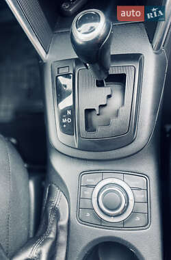 Внедорожник / Кроссовер Mazda CX-5 2013 в 