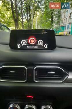 Внедорожник / Кроссовер Mazda CX-5 2018 в 