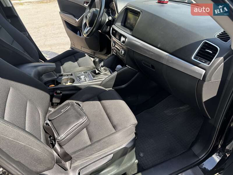 Позашляховик / Кросовер Mazda CX-5 2015 в Володимирі
