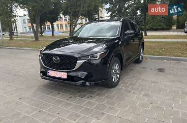 Позашляховик / Кросовер Mazda CX-5 2024 в 
