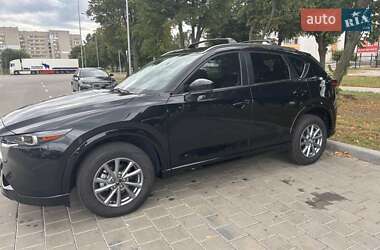 Позашляховик / Кросовер Mazda CX-5 2024 в 