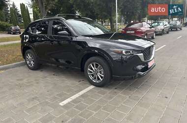 Позашляховик / Кросовер Mazda CX-5 2024 в 