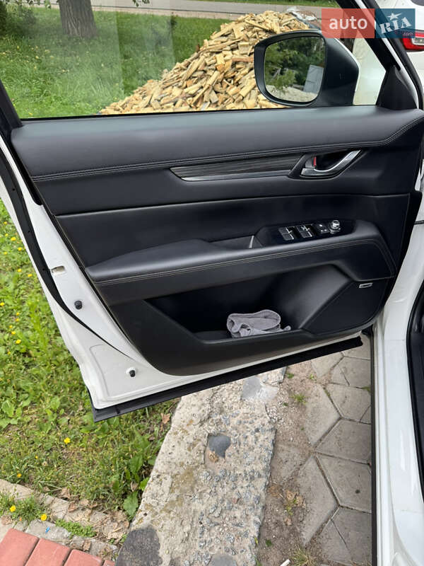 Позашляховик / Кросовер Mazda CX-5 2017 в Житомирі