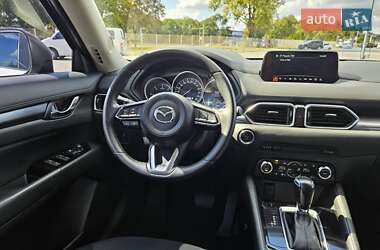 Внедорожник / Кроссовер Mazda CX-5 2017 в 