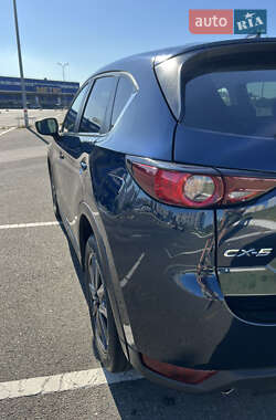 Внедорожник / Кроссовер Mazda CX-5 2018 в 