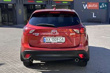 Позашляховик / Кросовер Mazda CX-5 2012 в 