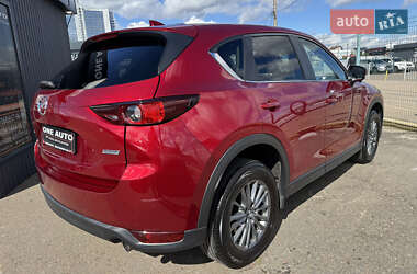 Внедорожник / Кроссовер Mazda CX-5 2017 в 