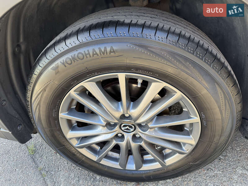Позашляховик / Кросовер Mazda CX-5 2017 в Києві