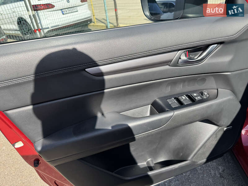 Позашляховик / Кросовер Mazda CX-5 2017 в Києві