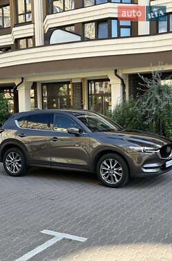 Позашляховик / Кросовер Mazda CX-5 2021 в 