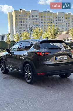 Позашляховик / Кросовер Mazda CX-5 2021 в 