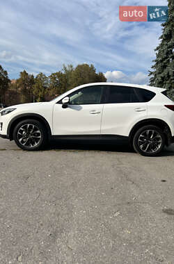 Внедорожник / Кроссовер Mazda CX-5 2015 в 