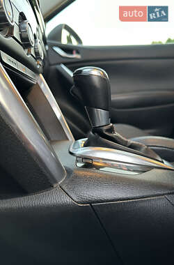 Позашляховик / Кросовер Mazda CX-5 2014 в 