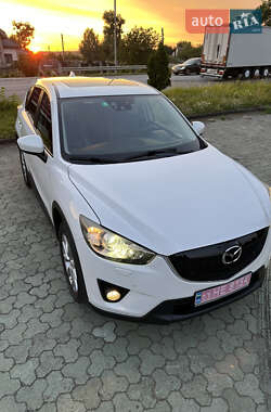 Позашляховик / Кросовер Mazda CX-5 2014 в 