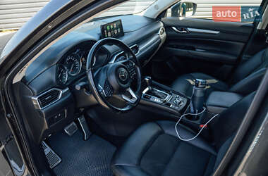 Позашляховик / Кросовер Mazda CX-5 2018 в  фото 21 Позашляховик / Кросовер Mazda CX-5 2018 в