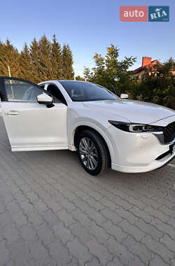 Внедорожник / Кроссовер Mazda CX-5 2023 в 