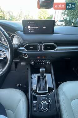 Внедорожник / Кроссовер Mazda CX-5 2023 в 