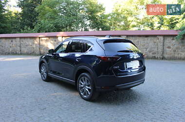 Позашляховик / Кросовер Mazda CX-5 2021 в 