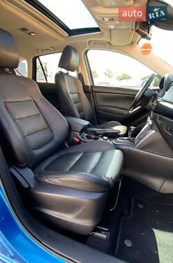 Позашляховик / Кросовер Mazda CX-5 2012 в 