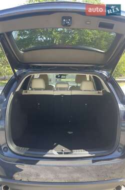 Позашляховик / Кросовер Mazda CX-5 2020 в 