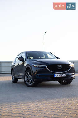 Позашляховик / Кросовер Mazda CX-5 2020 в 