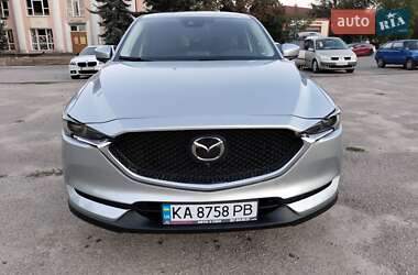 Позашляховик / Кросовер Mazda CX-5 2019 в 