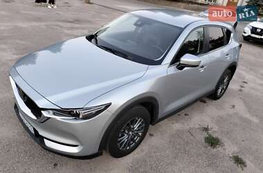 Позашляховик / Кросовер Mazda CX-5 2019 в 