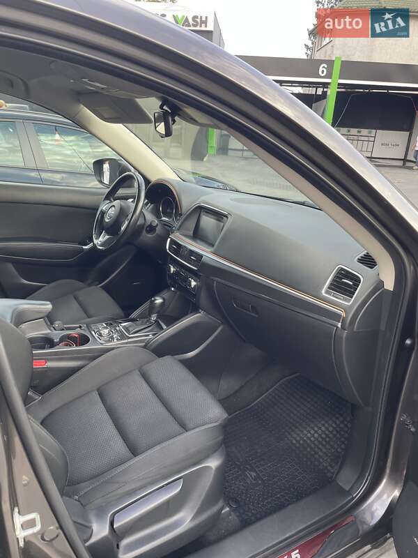 Внедорожник / Кроссовер Mazda CX-5 2015 в Черновцах