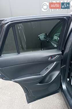 Позашляховик / Кросовер Mazda CX-5 2013 в 