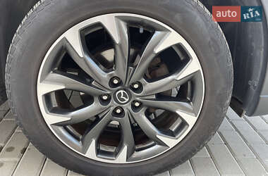 Позашляховик / Кросовер Mazda CX-5 2016 в 