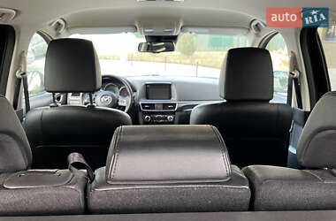 Позашляховик / Кросовер Mazda CX-5 2016 в 