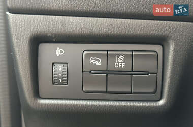 Позашляховик / Кросовер Mazda CX-5 2022 в 