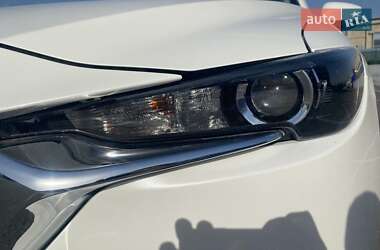 Позашляховик / Кросовер Mazda CX-5 2019 в 