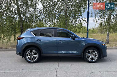 Позашляховик / Кросовер Mazda CX-5 2022 в 