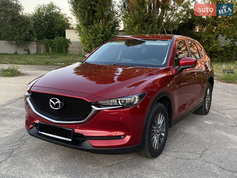 Внедорожник / Кроссовер Mazda CX-5 2017 в 