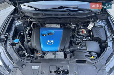 Позашляховик / Кросовер Mazda CX-5 2012 в 