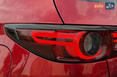 Позашляховик / Кросовер Mazda CX-5 2020 в 