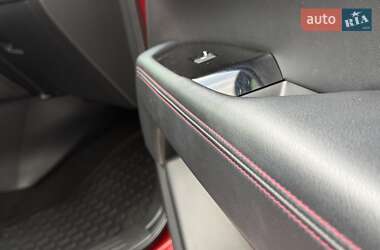 Позашляховик / Кросовер Mazda CX-5 2020 в 