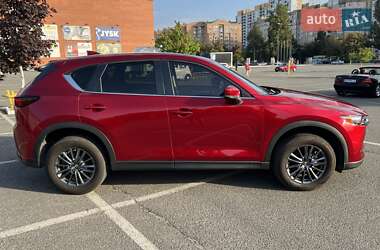 Позашляховик / Кросовер Mazda CX-5 2021 в 