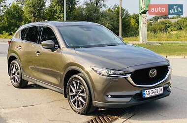 Внедорожник / Кроссовер Mazda CX-5 2018 в 