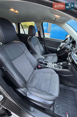 Внедорожник / Кроссовер Mazda CX-5 2015 в 