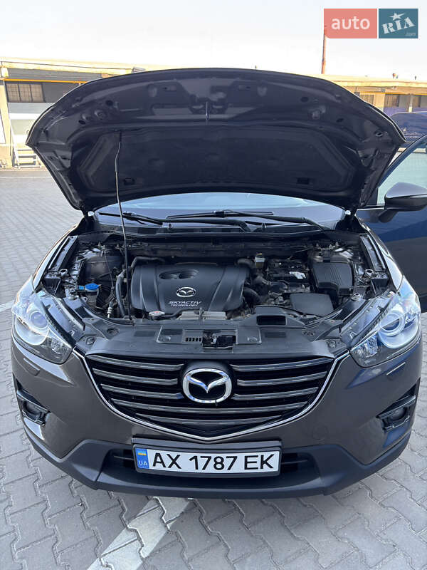 Позашляховик / Кросовер Mazda CX-5 2015 в Рівному