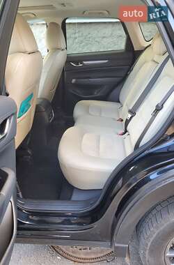 Внедорожник / Кроссовер Mazda CX-5 2017 в 