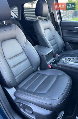Позашляховик / Кросовер Mazda CX-5 2023 в 